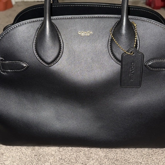 Coach Empire 35 - Picture 6 of 12